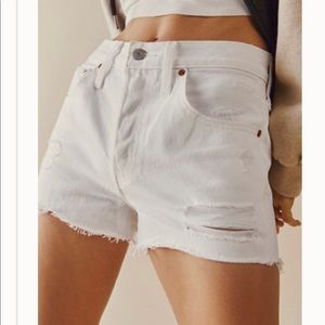 White Levi 501 shorts NWT